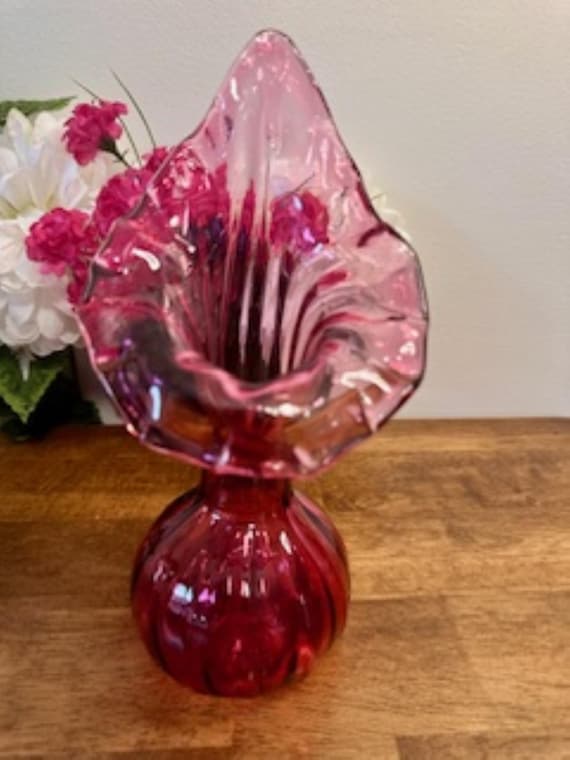ハンドバッグ型　花器 ピンク ガラス　紙吹雪　花瓶 光沢仕上げ　アート Cranberry Glass Jack in the Pulpit Vase Vintage Swirled Art Glass