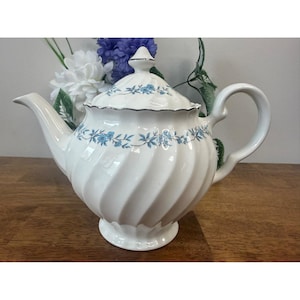Vintage Johnson Bros Snowhite Regency Tekanna MCM Dining China Retro Tea Party