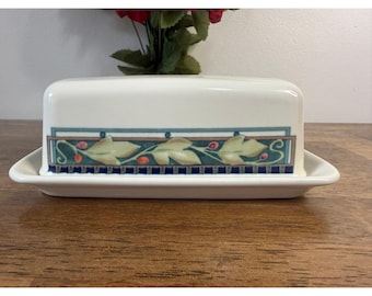 Mantequera cubierta Pfaltzgraff Forest, de gres vintage, verde y azul, estilo rústico.