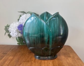 Blue Mountain Pottery Stor Droppglasyrvas Grön Svart Kanada Studio Pottery