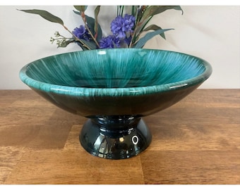 Plato de cerámica Blue Mountain Pottery con pedestal, esmalte verde goteo, para compota, fabricado en Canadá, estilo MCM.
