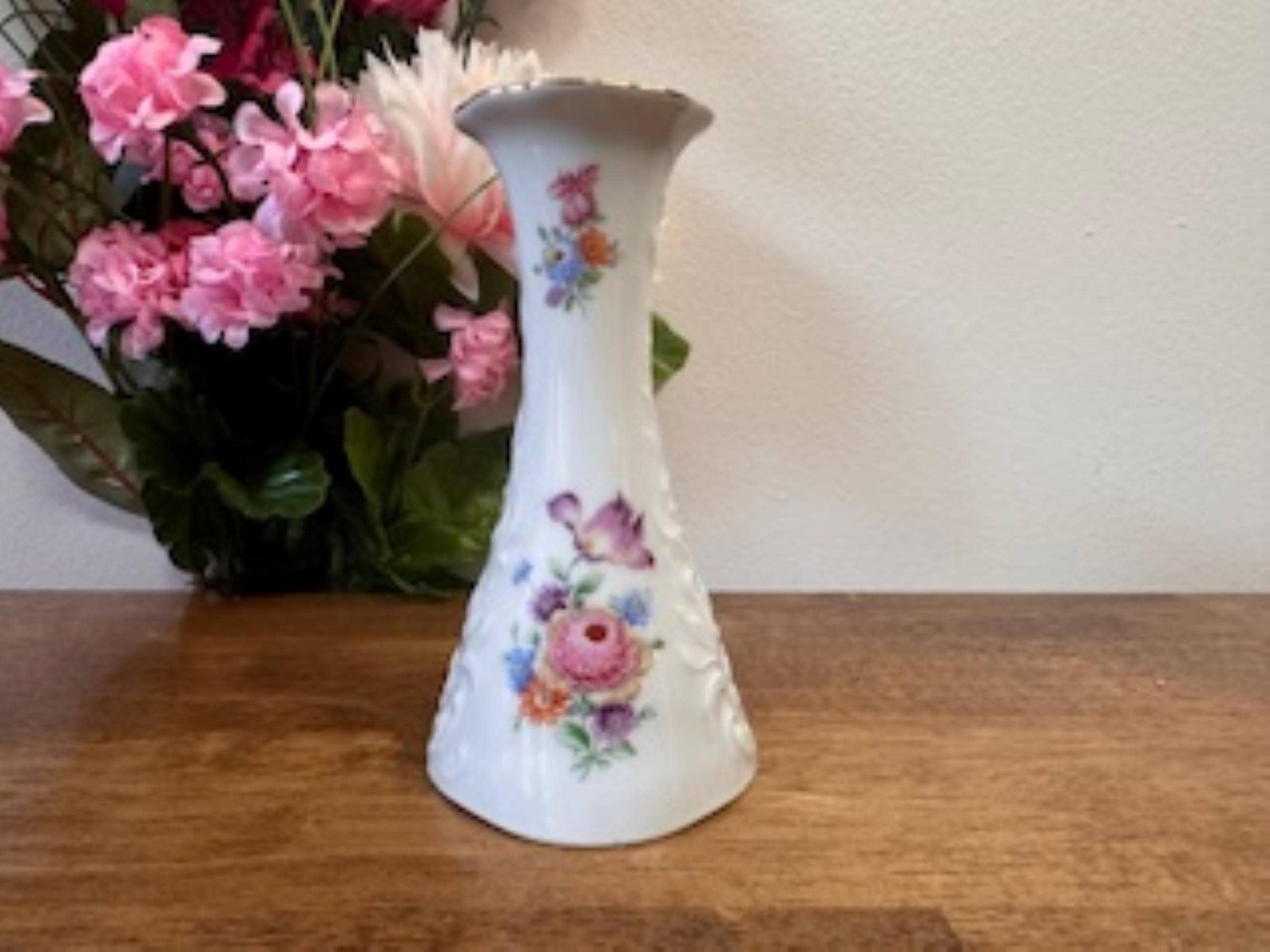 Schumann Arzberg Bavaria Porcelain Vase White Floral Gold Rim