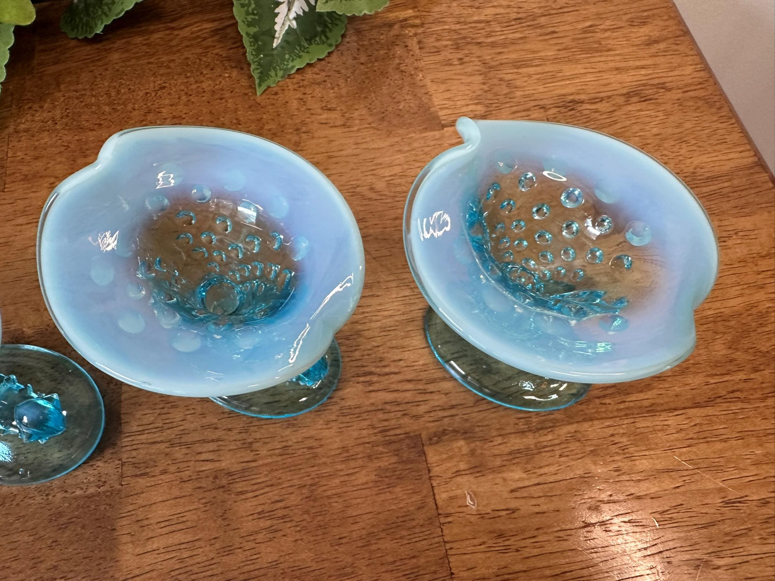 フェントン？ ホブネイル ブルー ピッチャー＆コップ ウランガラス セット Fenton Blue Opalescent Hobnail Cornucopia Vases Set Horn of Plenty