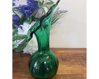 Vintage Green Jack-in-the-pulpit Glass Vase Hand-blown Ruffled Rim