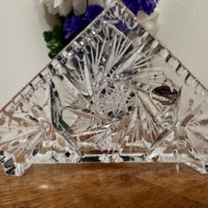 Vintage Bohemia Kristall Serviettenhalter - Geschliffenes Glas der Tschechoslovakien Dreieck Design
