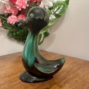 Vintage Blue Mountain Pottery Enten-Figur – grüne Tropfglasur – kanadisches Mid-Century-Dekor