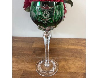 Copa de vino vintage Nachtmann Bleikristall de cristal verde tallado, fabricada en Alemania, color esmeralda.