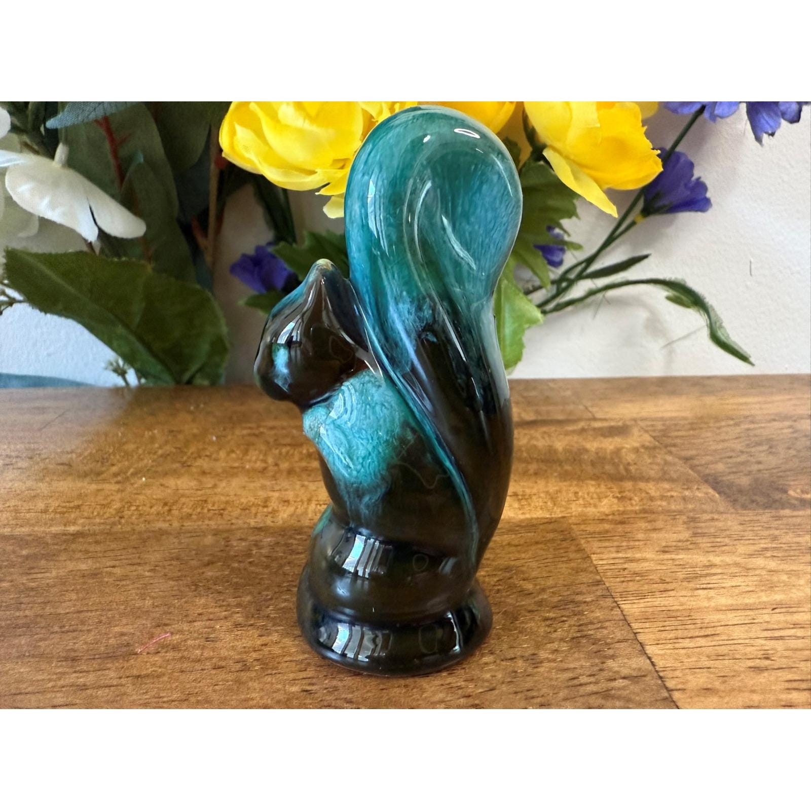 Vintage Blue Mountain Pottery Squirrel Figurine – Green Drip Glaze
