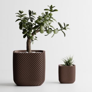 Plant Pot Rib rounded cube