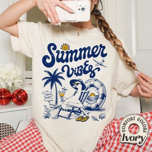 Goose Summer Comfort Colors Shirt, Summer Vibes Shirt, Retro Summer Shirt, Funny Goose Gifts, Summer Beach T-Shirt, Hello Summer T-Shirt