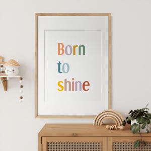 Póster infantil "Born to Shine", arte de pared para habitación de niñas arcoíris, decoración inspiradora para sala de juegos, impresión digital en acuarela, frase motivacional para habitación infantil.