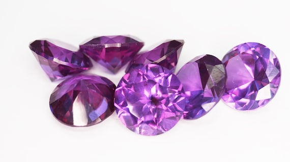 Round Faceted Alexandrite (synthetic Color Change Corundum) (10