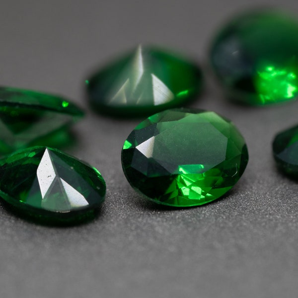 Oval Faceted Green Emerald - (Glass) various sizes (1 piece)
