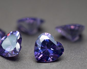 Heart Shape Amethyst Cubic Zirconia (Purple Color) - Various Sizes (1 Piece)