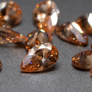 Faceted Pear Shape Champagne Cubic Zirconia (Various Sizes Available) (1 piece)