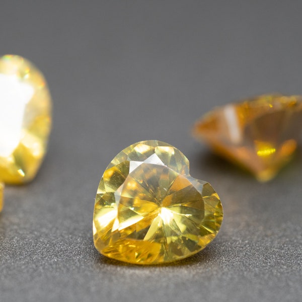 Heart Shape Yellow Cubic Zirconia (Yellow Color) - Various Sizes (1 Piece)