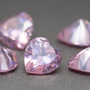 Heart Shape Pink Cubic Zirconia (Pink Color) - Various Sizes (1 Piece)