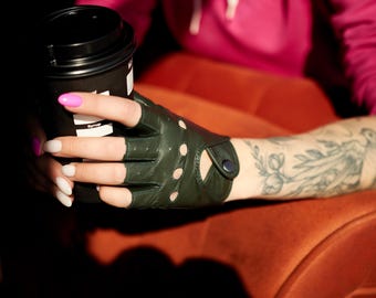 Guantes de conducir sin dedos de cuero: cuero genuino suave