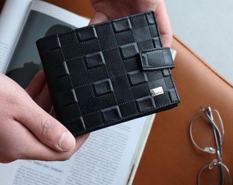 Braided Genuine Leather Men&#39;s Wallet: Embossed Checkerboard Design