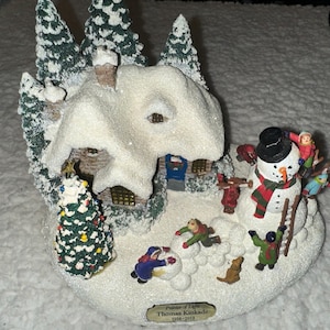 Thomas Kinkade Painter of Light "Everett's Cottage" Battery Operated -Working
