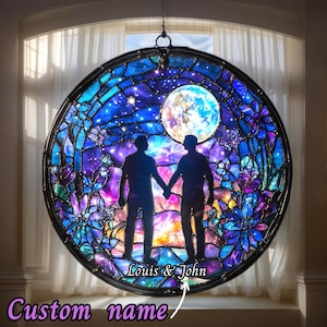 Benutzerdefinierte LGBTQ Paar Suncatcher Faux Buntglas Ornament, Mondlicht Fenster hängen mit Namen und Datum, Stolz oder Hochzeitsgeschenk