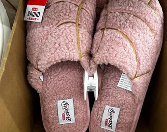 Concha Slippers, Pink HEB Bakery Sherpa Slippers, Mother’s Day Gift, Birthday Gift, Gift for her, LAST Pair - XL
