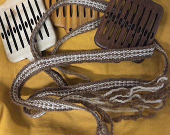 Solid Hardwood Rigid Heddle for Band Weaving – With Matching Shuttles
