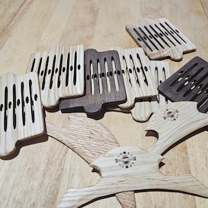 Solid Hardwood Rigid Heddle for Band Weaving – With Matching Shuttles