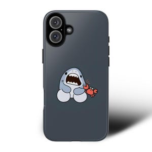 Capa de celular fofa com estampa de caranguejo e tubarão | iPhone 16, 15, 14, 13 Pro Max, Plus, Samsung Galaxy S25, S24, S23 Ultra, Google Pixel 9, 8 e 7 Pro