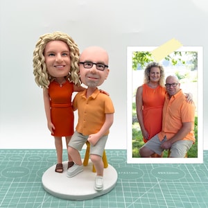 Custom Couple Bobbleheads,Personalized Wedding cake toppers,Wedding Anniversary Gift,Unique Christmas Gifts For Couple,Gifts for Best Friend