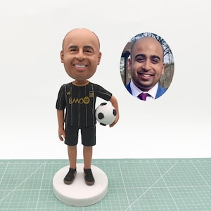 Custom Football Player Bobblehead, Custom Football Player Bobblehead,custom statue gifts for soccer players,Souvenir Gifts for Football Fans