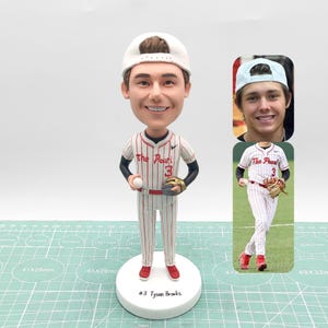 Custom baseball bobbleheads,Personalized baseball team bobbleheads,gifts for students,custom outdoor sports gifts,best baseball player gifts