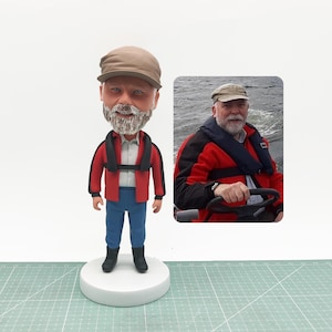 Custom bobblehead, custom father bobblehead, personalized gifts for grandfathers, bosses, husbands, captains, birthday gifts,Christmas gifts