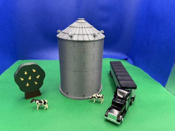 Tall Pretend Play Toy Grain Bin | Farm Playset & Creative Learning Tool | Educational and Fun