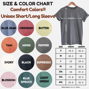 Może przedstawiać: Tabela rozmiar&oacute;w i kolor&oacute;w dla koszulek unisex Comfort Colors z kr&oacute;tkim/długim rękawem. Tabela przedstawia kolory takie jak Blue Jean, Crimson i Butter. Szara koszulka wisi na wieszaku, z wymiarami w calach. Rozmiary od S do 4XL.