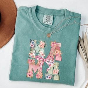 Cute Floral Mama Shirt, Comfort Colors Mama T-shirt, Lovely Mama Shirt, Gifts for Moms, Cute Mother Day Gift, Cute Mama Gift
