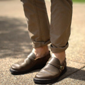 Männer OLIVE Handmade Leather Shoes Bild 2