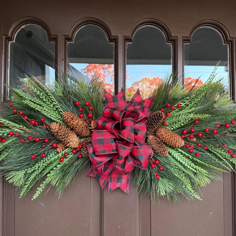 Pine Swag Berries - Etsy