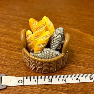 5 pani e 2 pesci / Gesù sfama i 5000 / Bibbia, miniatura, mini decorazione / Istruzione parentale, insegnante di scuola domenicale / Regalo cristiano, fai da te