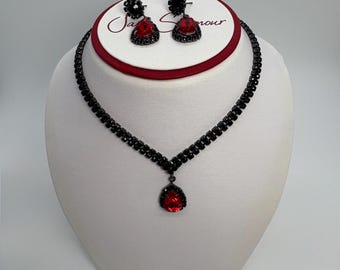 Collar y aretes de tenis con lazo de cristal rojo y negro, conjunto de collar de cristal rojo, conjunto de collar de diamantes de imitación negros