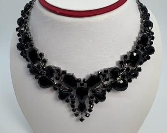 Collar y aretes de cristal negro, conjunto de collar de cristal negro, conjunto de collar llamativo de ónix negro, conjunto de collar de cristal grande
