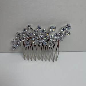 Silver Floral Leaves Bridal Hair Comb, Bridal Hair Accessories, Flower Crystal Hair Comb, Clear Crystal Hair Comb, Bridal Crystal Hair Comb