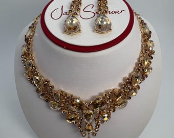 Champagne Crystal Bib Necklace and Earring, Champagne Crystal Necklace Set, Big Champagne And Gold Statement Necklace Set, Big Crystal Set
