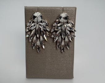 Clear Leaf Drop Cluster Earrings, Clear Crystal Leaf Earrings, Clear Bridal Leaf Earrings