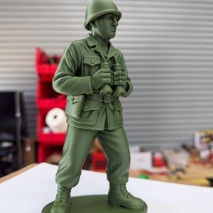 XL Army Man Figurine – 3D Printed Military Decor, 8" Tall BINOCULARS