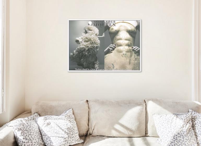 Poster Sur Toile Alexander McQueen - 30 X 45 Cm - Déco Murale Pour Chambre, Bureau - Cadeau Mode