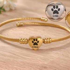 Pet Name engraved Bracelet Personalized Paw Bracelet  Tiny Dog Paw Custom Pet Lover Gift Pet Memorial Gift dog mom gift Pet Keepsake