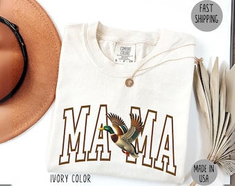Camo Duck Mama T-Shirt, Mallard Duck Mama Shirt, Hunting Wife Gift, Retro Comfort Colors Top, Outdoor Country Girl Mama Tee