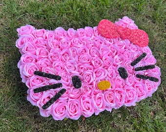 Handgemaakt ROZE op Hello Kitty geïnspireerd bloemstuk met roos