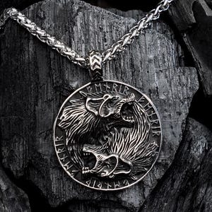 Viking Fenrir Necklace, Fenrir Pendant, Wolf Necklace, Norse Mythology, Celtic Jewelry, Viking Accessories, Norse Jewelry|Howling wolf